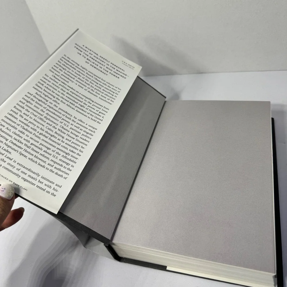 A Promised Land by Barack Obama First Edition Hardcover Memoir‎ Book Crown 2020